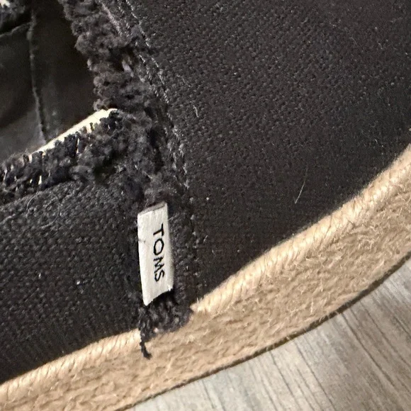 Women's TOMS Valencia Platform Espadrille - Black - 6 - Picture 8 of 12